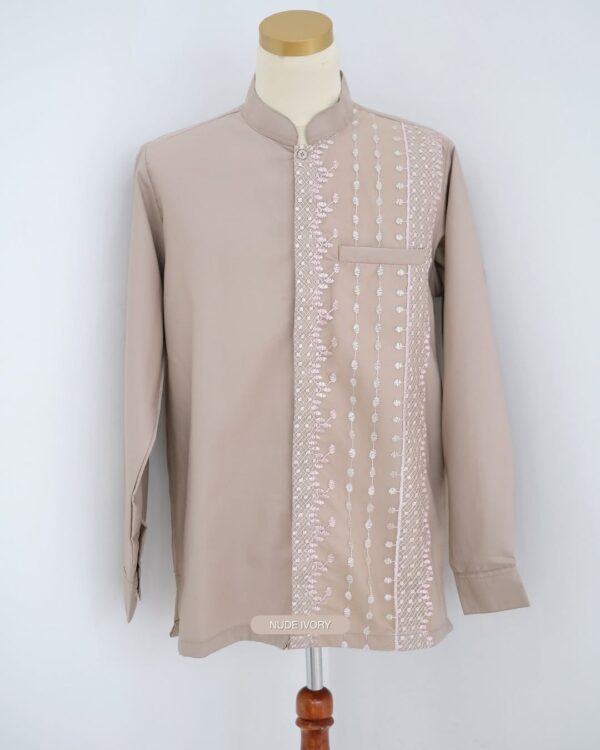 Kemeja Kayla Nude ivory