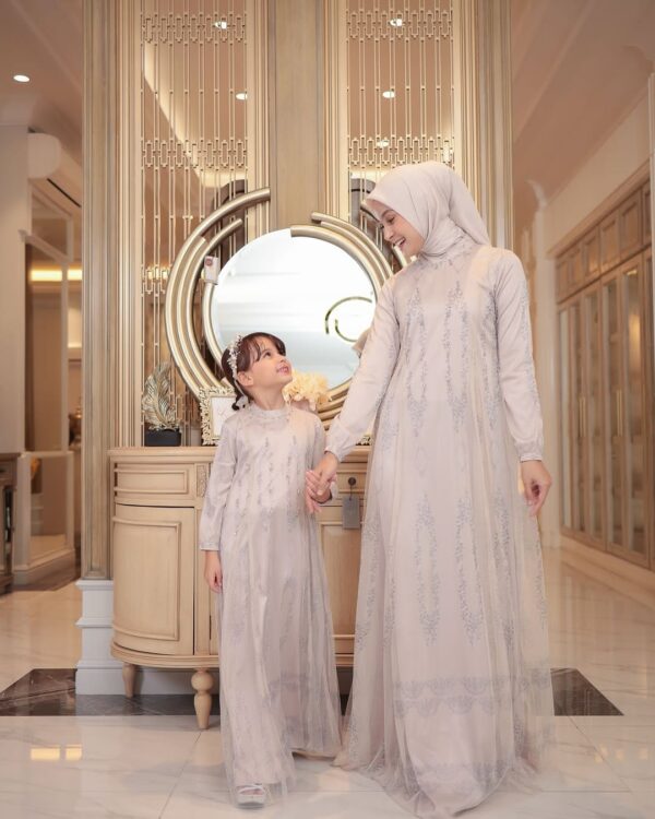 KAMILA SIGNATURE WARNA BEIGE - Gambar 3