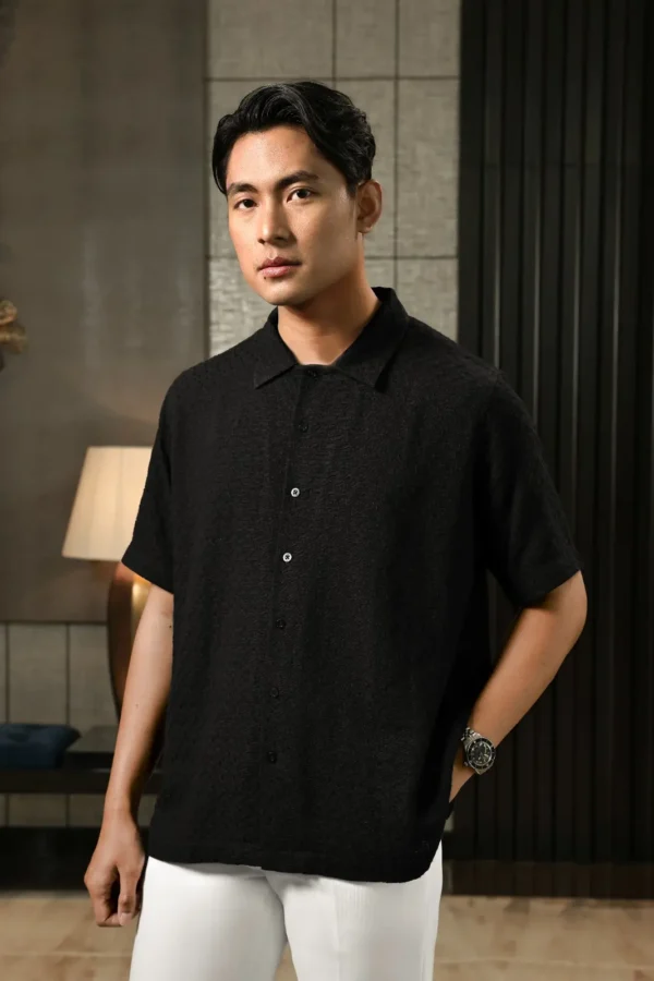 Tiama Shirt Short Sleeve Black - Gambar 2