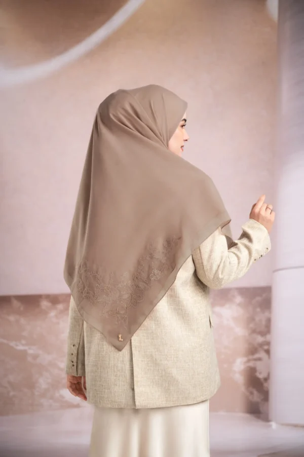 TIAMA SCARF CORAL - Gambar 3