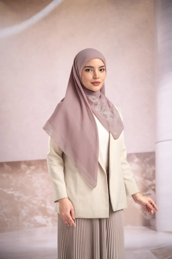 TIAMA SCARF BLOSSOM - Gambar 2
