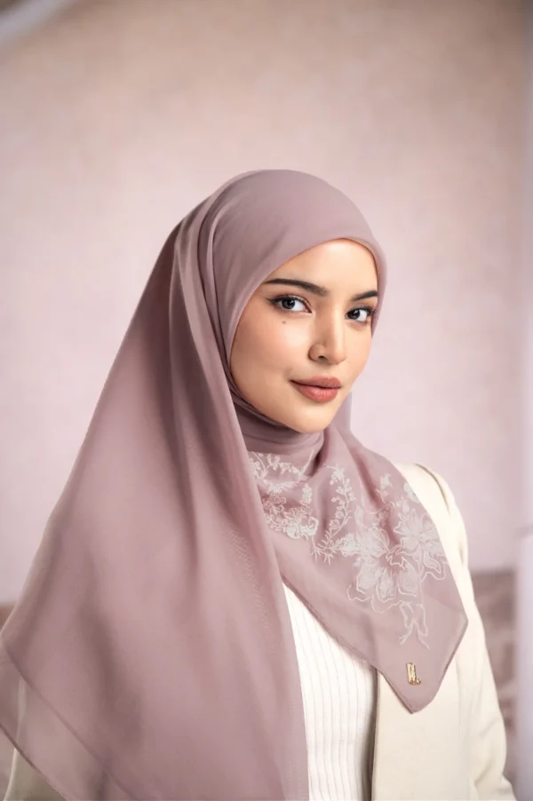TIAMA SCARF BLOSSOM - Gambar 3
