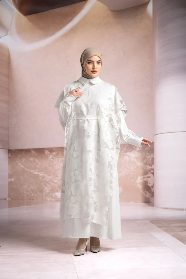 TIAMA DRESS VANILLA